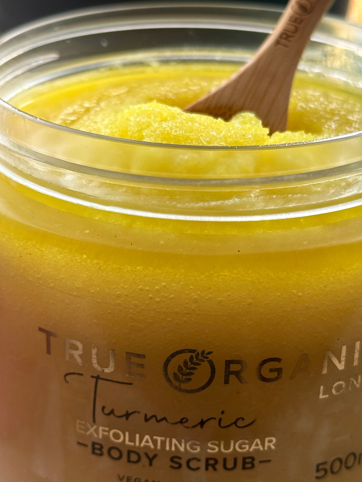 Turmeric Exfoliating Body scrub